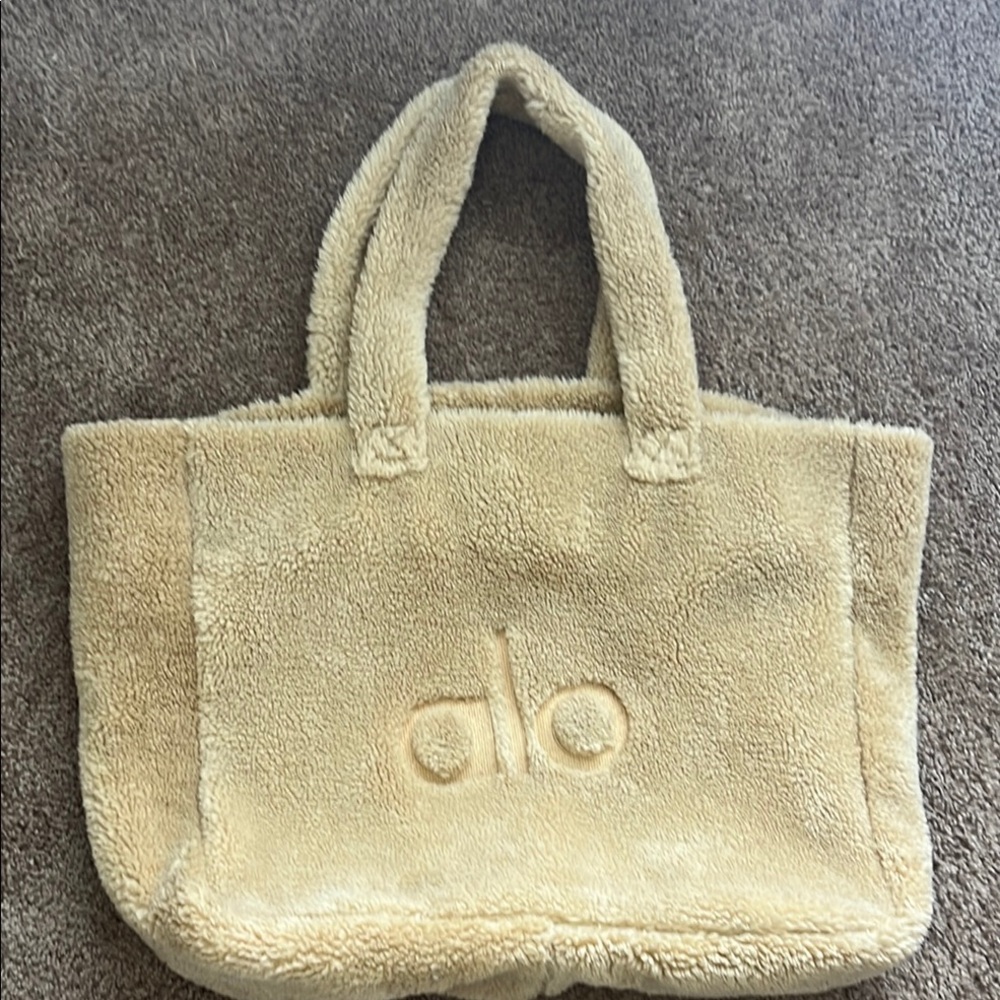 ALO Yoga Cream Tote Bag